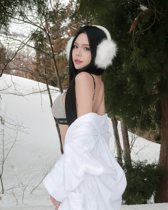 移动之家 海报